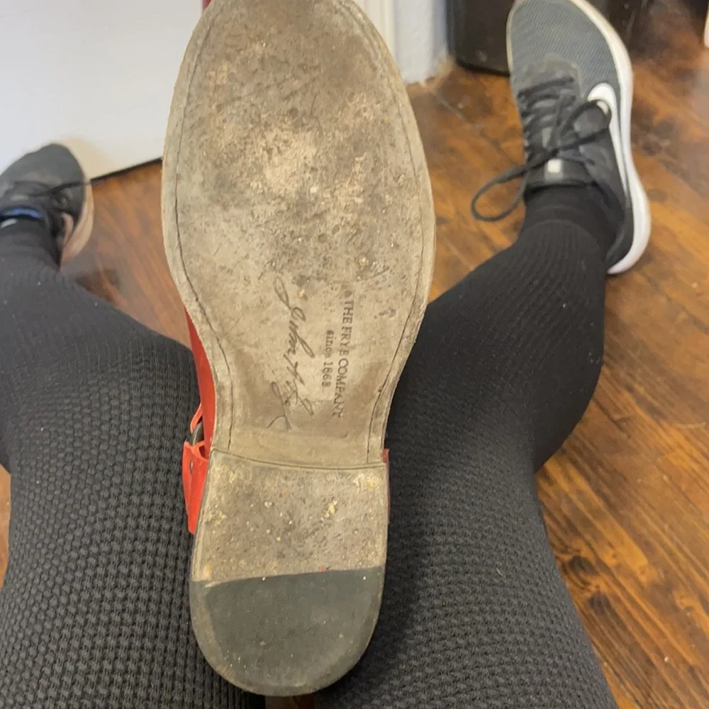 Frye zip up boots - Picture 5 of 9